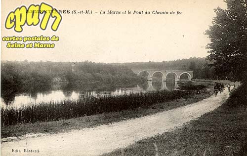 Armentires En Brie - La Marne et le Pont du Chemin de Fer
