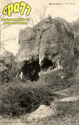 Bagneaux Sur Loing - La Grotte