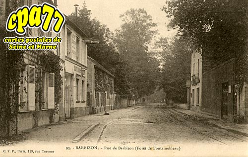 Barbizon - Rue de Barbizon (Fret de Fontainebleau)