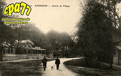 Barbizon - Entre du Village