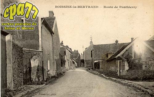 Boissise La Bertrand - Route de Ponthierry