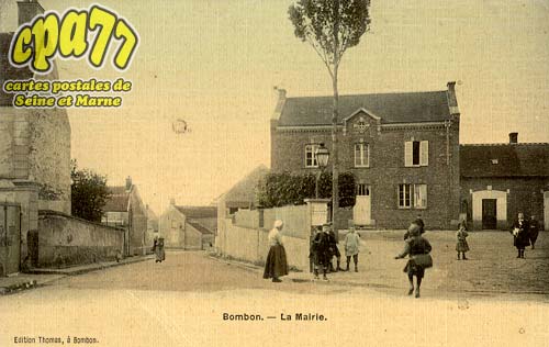 Bombon - La Mairie