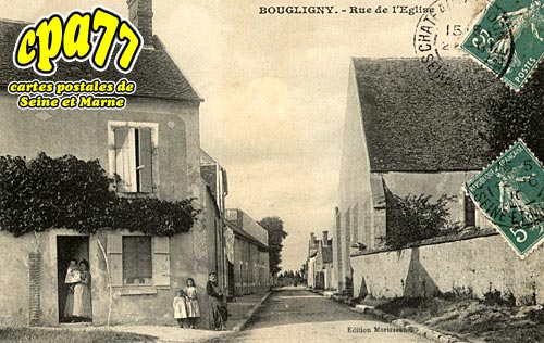 Bougligny - Rue de l'Eglise