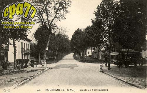 Bourron Marlotte - Route de Fontainebleau