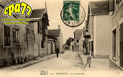 Bourron Marlotte - La Grande Rue