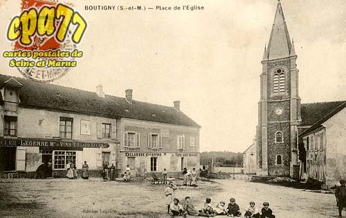 Boutigny - Place de l'glise