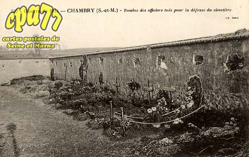 Chambry - Guerre de 1914 - Tombes des officiers tus pour la dfense du cimetire
