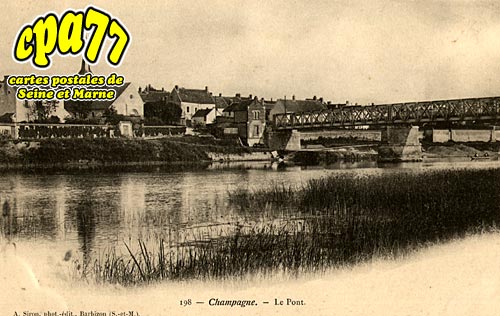 Champagne Sur Seine - Le Pont