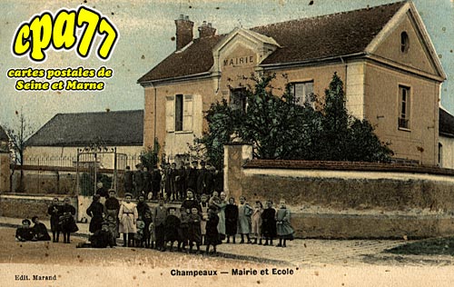 Champeaux - Mairie et Ecole