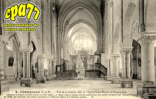 Champeaux - Vue de la Grande Nef de l'Eglise Saint-Martin de Champeaux