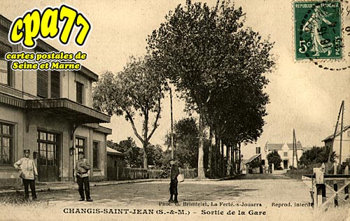 Changis Sur Marne - Sortie de la Gare