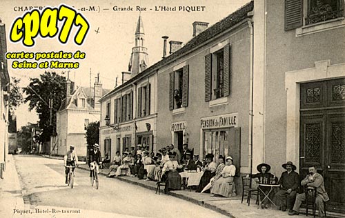 Chartrettes - Grande Rue - L'Htel Piquet