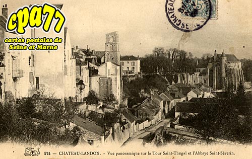 Chteau Landon - Vue panoramique sur la Tour Saint-Thugal et l'Abbaye Saint-Sverin