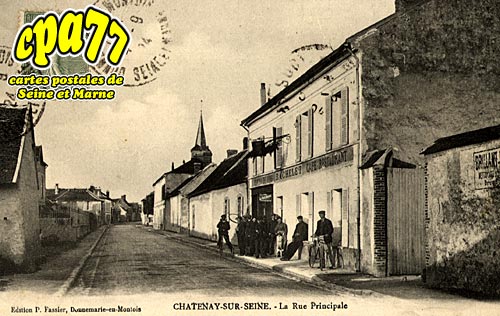 Chtenay Sur Seine - La Rue Principale
