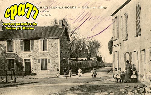 Chtillon La Borde - Milieu du Village