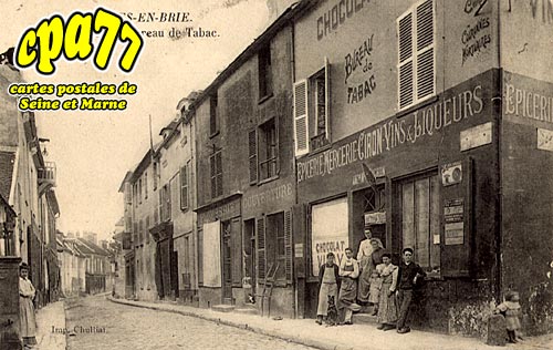 Chaumes En Brie - Rue de Paris et Bureau de Tabac