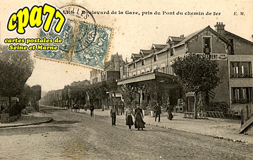 Chelles - Boulevard de la Gare, pris du Pont du chemin de fer (en l'tat)