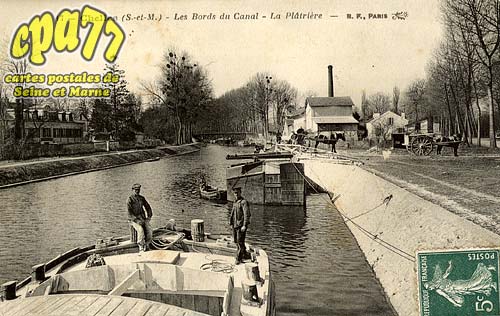Chelles - Les Bords du Canal - La Pltrire