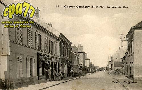 Chevry Cossigny - La Grande Rue