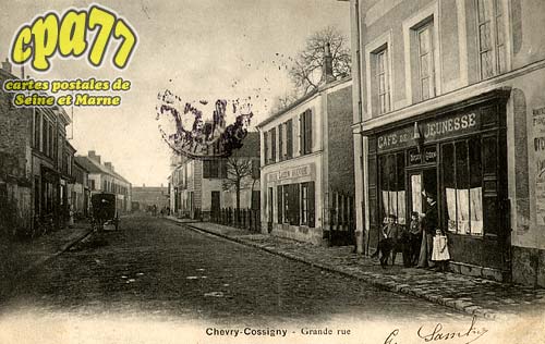Chevry Cossigny - Grande Rue