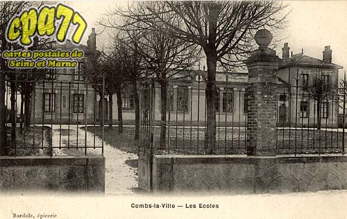 Combs La Ville - Les Ecoles