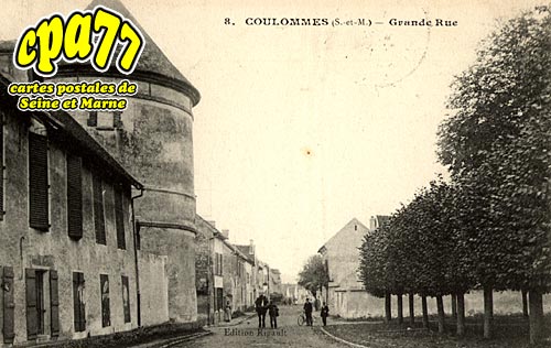 Coulommes - Grande Rue