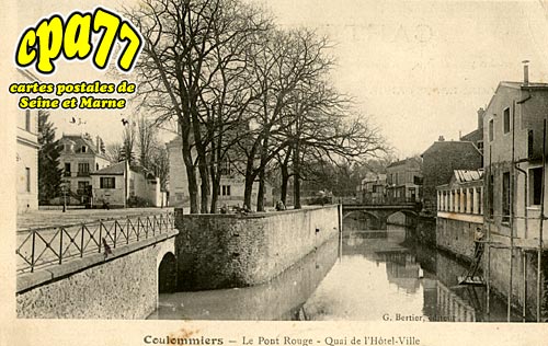 Coulommiers - Le Pont Rouge - Quai de l'Htel-Ville