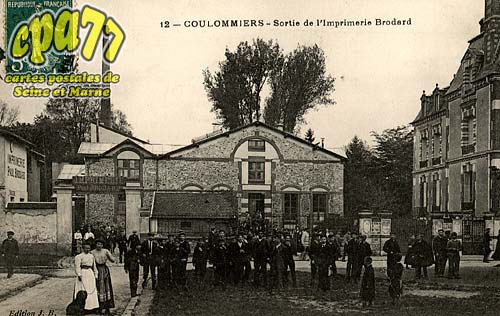 Coulommiers - Sortie de l'Imprimerie Brodard