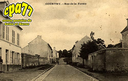 Courtry - Rue de la Ferme