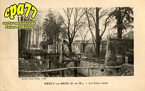 Crcy La Chapelle - Les Ponts-Levis
