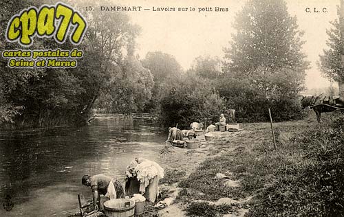 Dampmart - Lavoirs sur le petit Bras