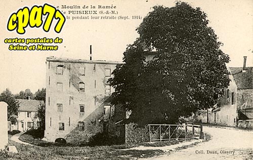 Douy La Ramée - Le Moulin de la Ramée - Incendié par les allemands pendant leur retraite (sept. 1914)