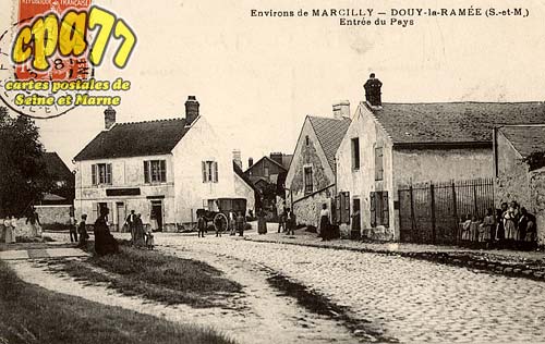 Douy La Ramée - Environs de Marcilly - Douy-la-Ramée - Entrée du pays