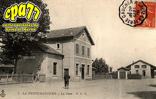 La Fert Gaucher - La Gare