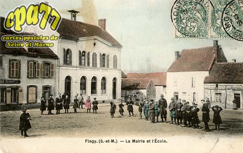 Flagy - La Mairie et l'Ecole
