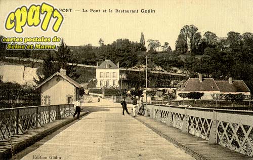 Fontaine Le Port - Le Pont et le Restaurant Godin