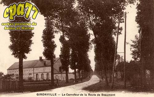 Gironville - Le Carrefour de la Route de Beaumont