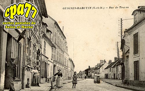 Guignes Rabutin - Rue de Troyes