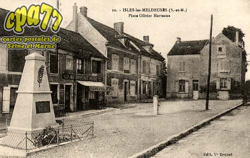 Isles Ls Meldeuses - Place Olivier Marteaux