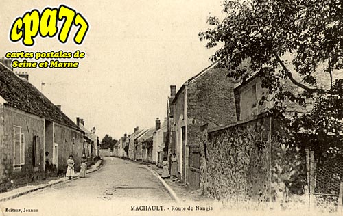 Machault - Route de Nangis