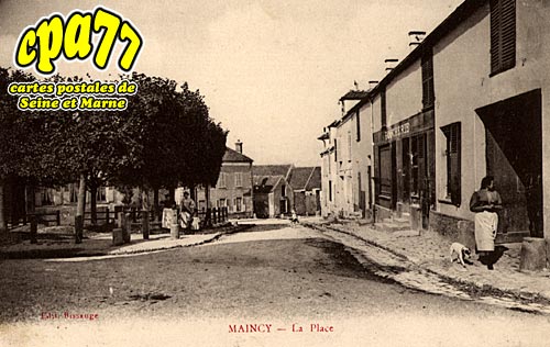 Maincy - La Place