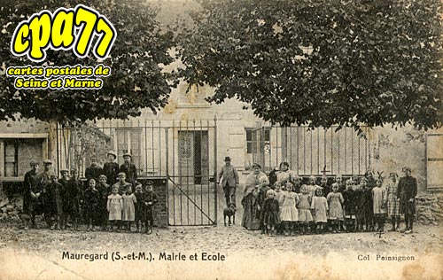 Mauregard - Mairie et Ecole (en l'tat, pour document)