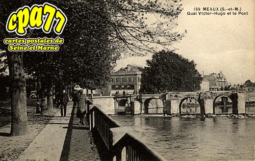 Meaux - Quai Victor-Hugo et le Pont
