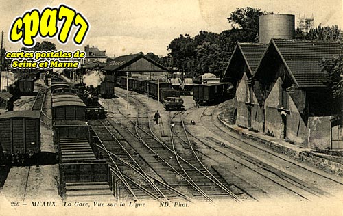Meaux - La Gare, vue sur la Ligne