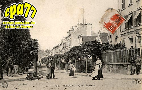 Melun - Quai Pasteur