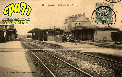 Melun - Intérieur de la Gare