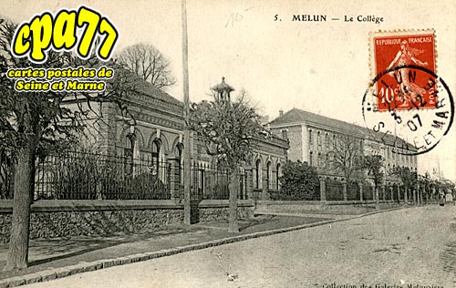 Melun - Le Collège