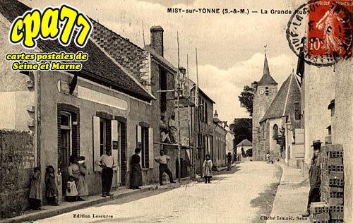 Misy Sur Yonne - La Grande Rue