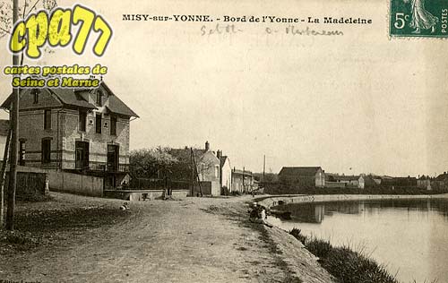 Misy Sur Yonne - Bord de l'Yonne - La Madeleine