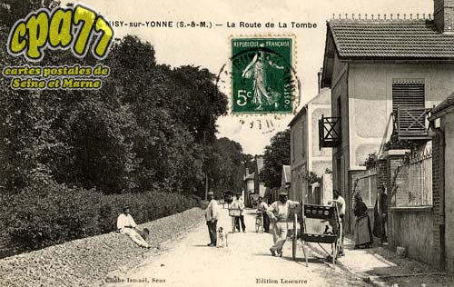 Misy Sur Yonne - La Route de la Tombe